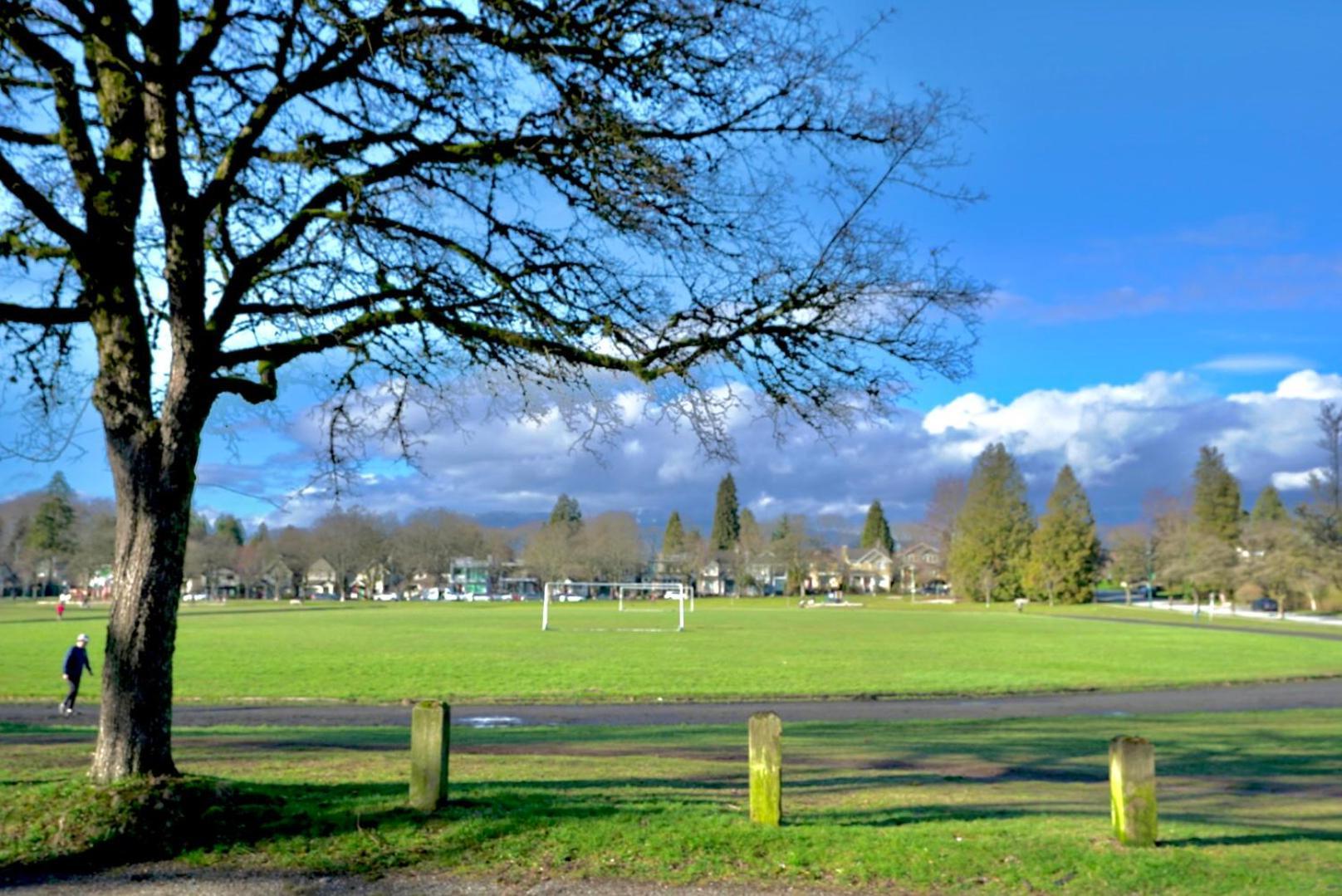 Vancouver Elite Stay Close To Ubc エクステリア 写真